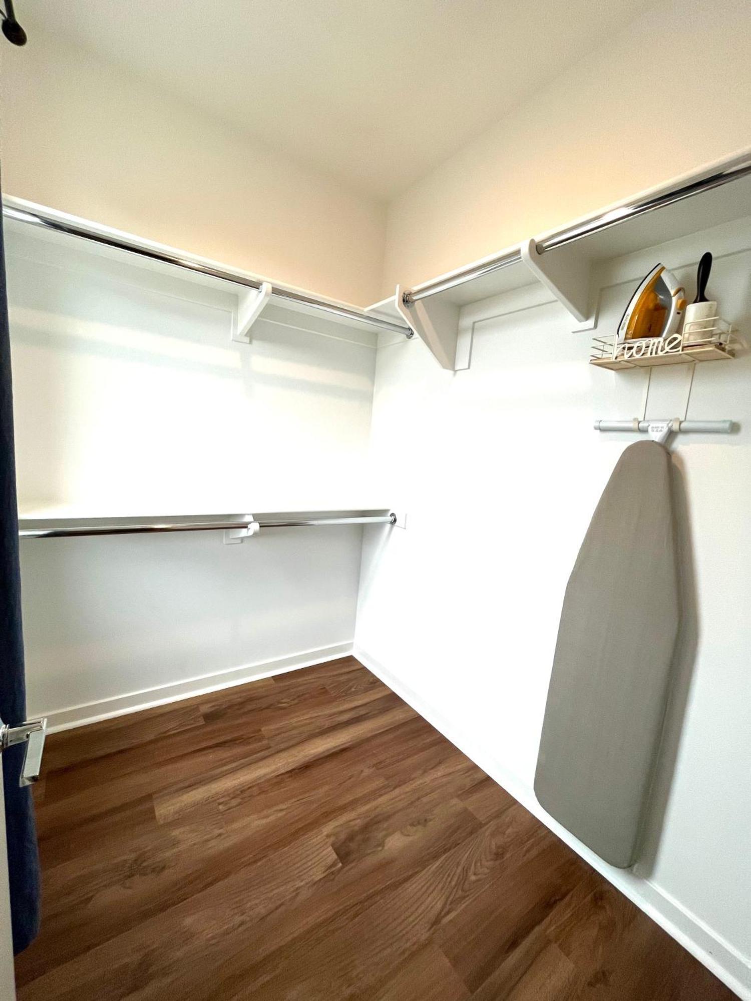 Holiday home Casa Dolce Vita - Luxury Modern - Flexible Monthly Arrangements Available 30-night Minimum *